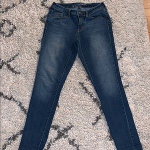 Universal Thread Mid Rise Skinny